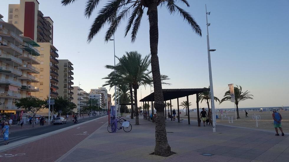 Hola Gandia Apartment Luaran gambar